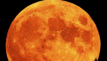 super-luna