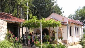 manastir-chintulovo