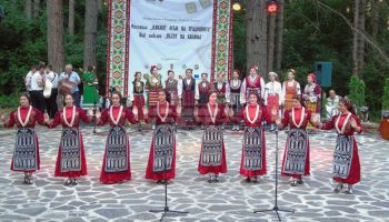 jiviqt-ogyn-na -tradiciite-котел