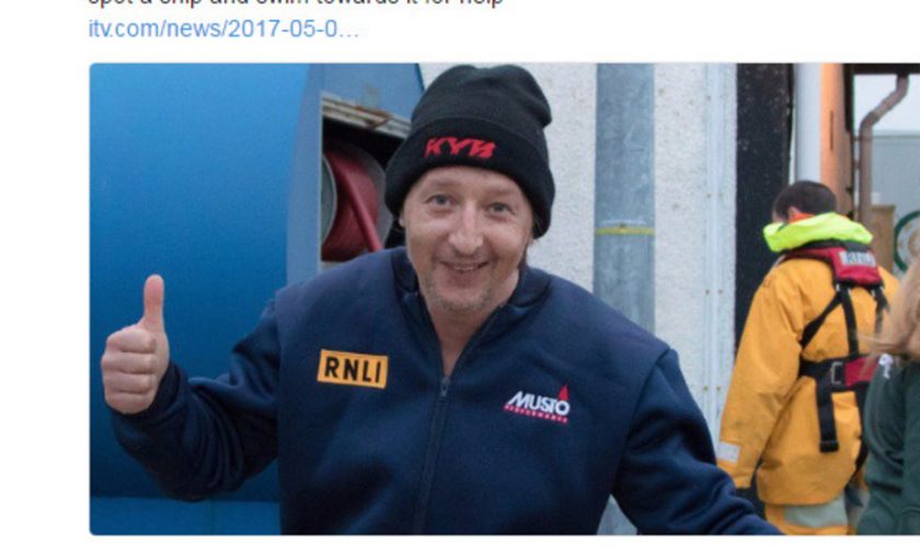 7785
