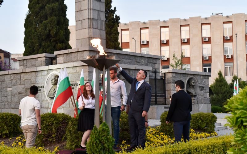 maiski-ognyuve-sliven