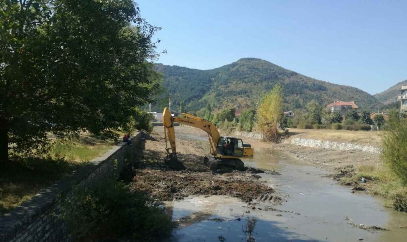 reka-sliven-pochistvane