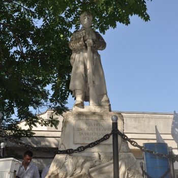 pametnik-burgas-syedinenie