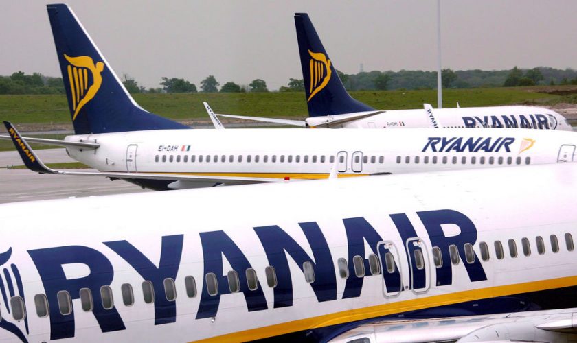 ryanair-samolet