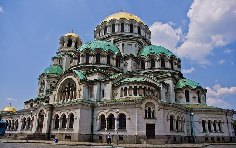 hram-pametnik-Aleksandyr_Nevski