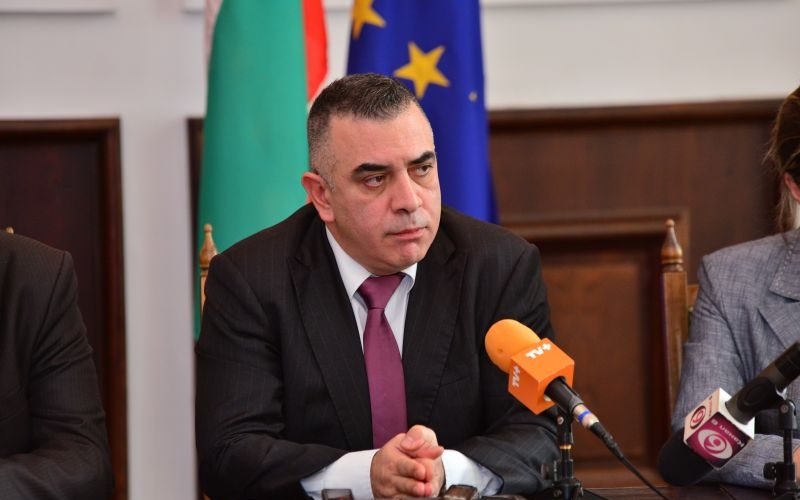 stefan-radev