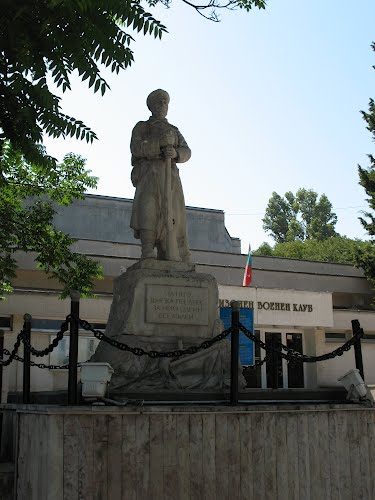 pametnik-chernomorski pehoten polk