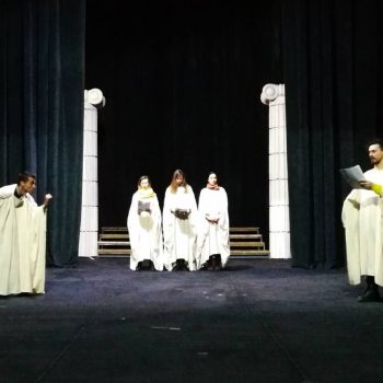 pesenta-na-muzite