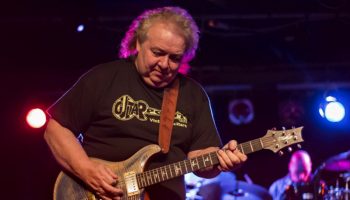 BERNIE MARSDEN at The Tivoli Buckley April 2018