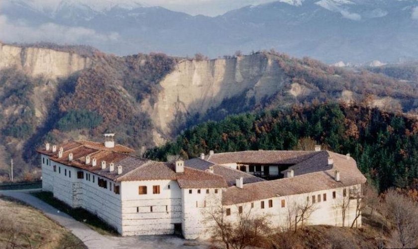 Rojenski-manastir