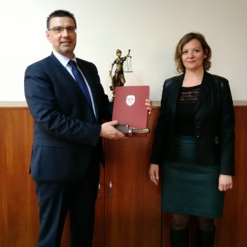 Чинев, Потапова