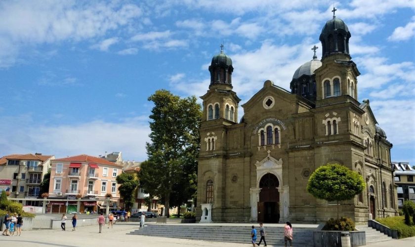 hram sveti kiril i metodii burgas