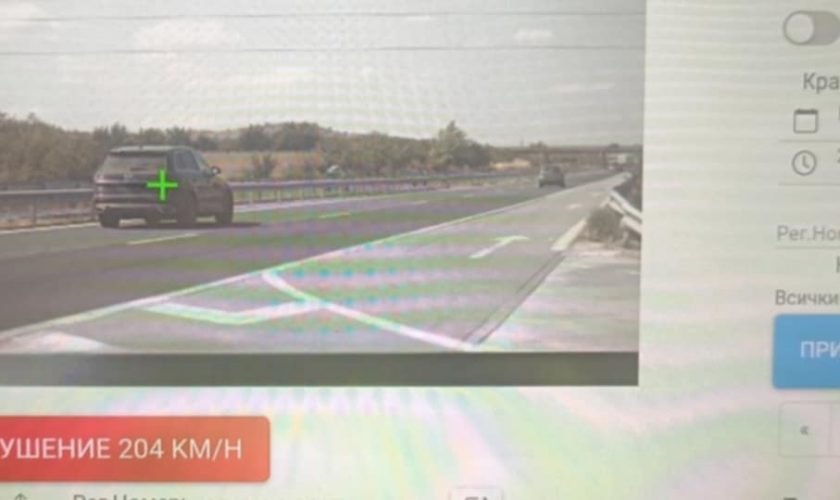 92832b63-5902-4f70-9049-e5676240156e