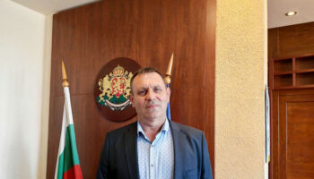 Deqn Belemezov